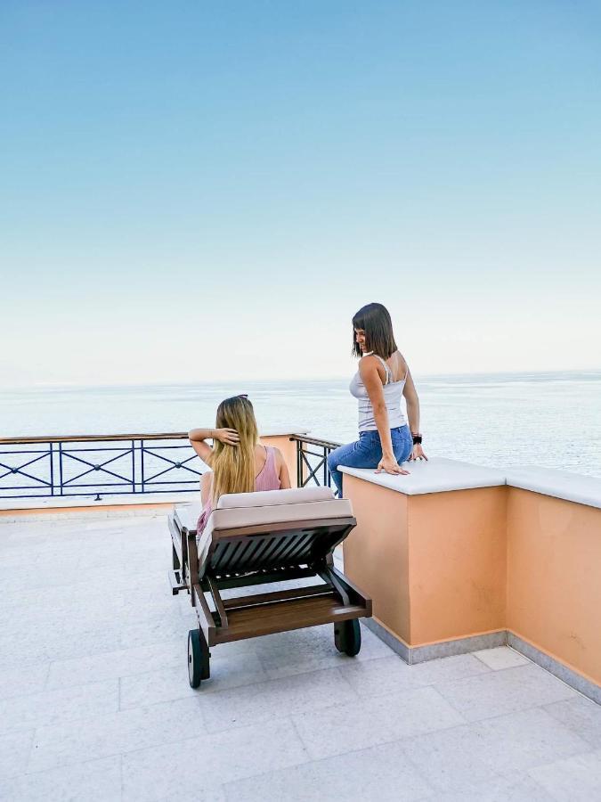 Arion Syros Hotel Hermópolis Exterior foto
